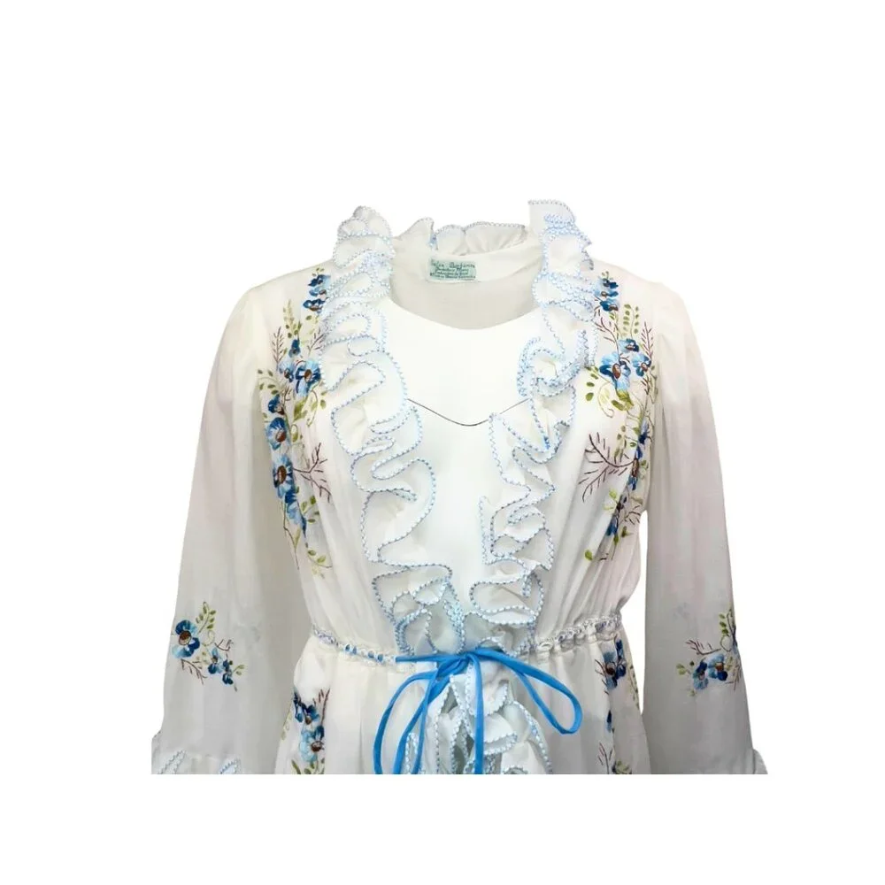 Stunning Vintage Robe - Picture 3 of 3